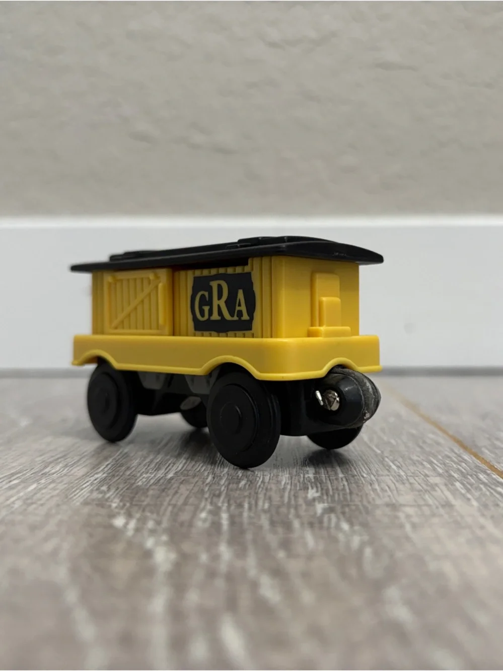 Fill Em Up Box Car by Lionel